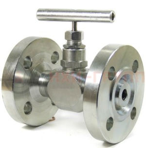 Запорный клапан сальниковый фланцевый ручной 15лс68нж DN 15 PN 4 МПа ХЛ1, корпус ст. 09Г2С, класс герметичности «А» по ГОСТ 9544-2015